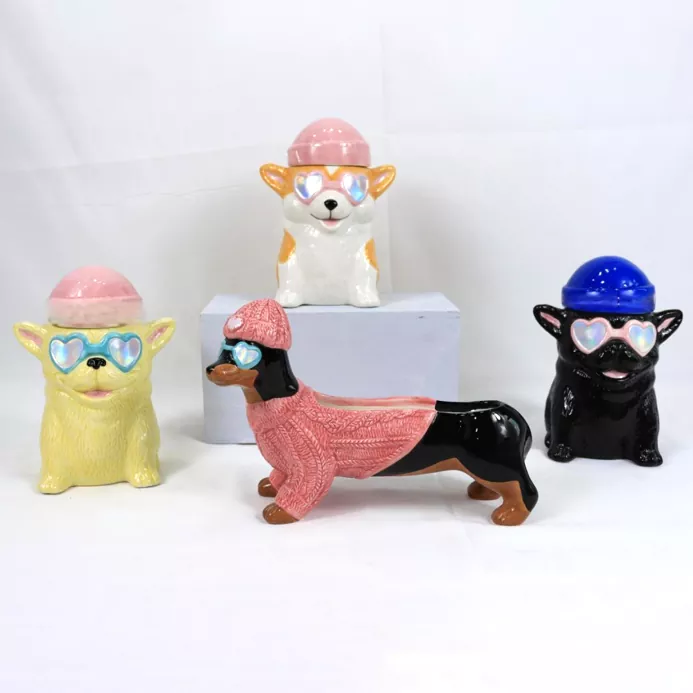 Држач на свеќи од животински керамички Држач на свеќи од животински керамички