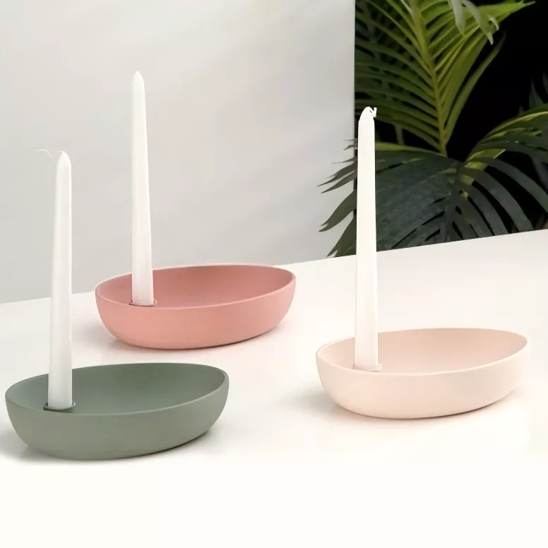 Модерен овален керамички држач за свеќи
